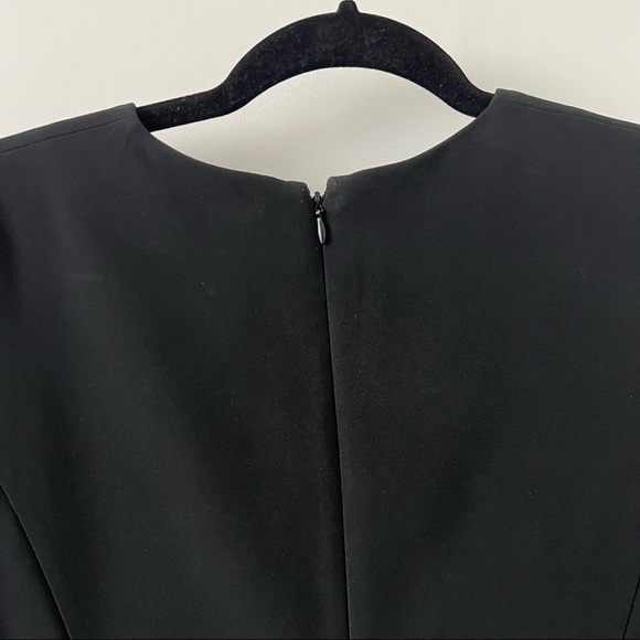 Theory Sheath Black Short Sleeve Dress Size 6 - Picture 7 of 8